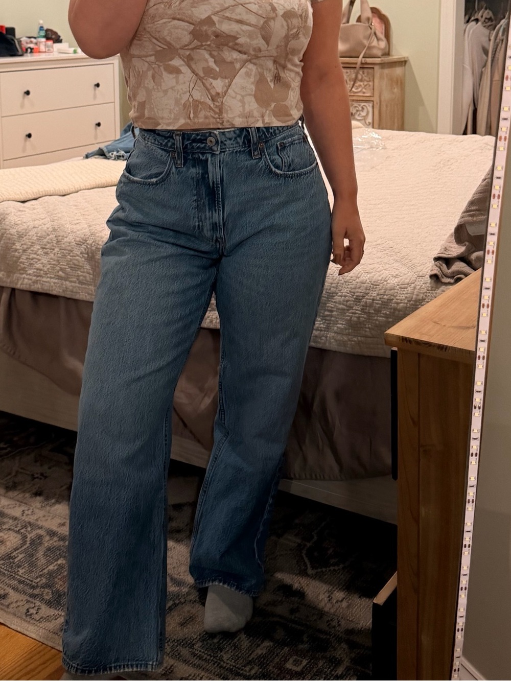A&F High Rise Dad Loose Jean - Petite Curve Love